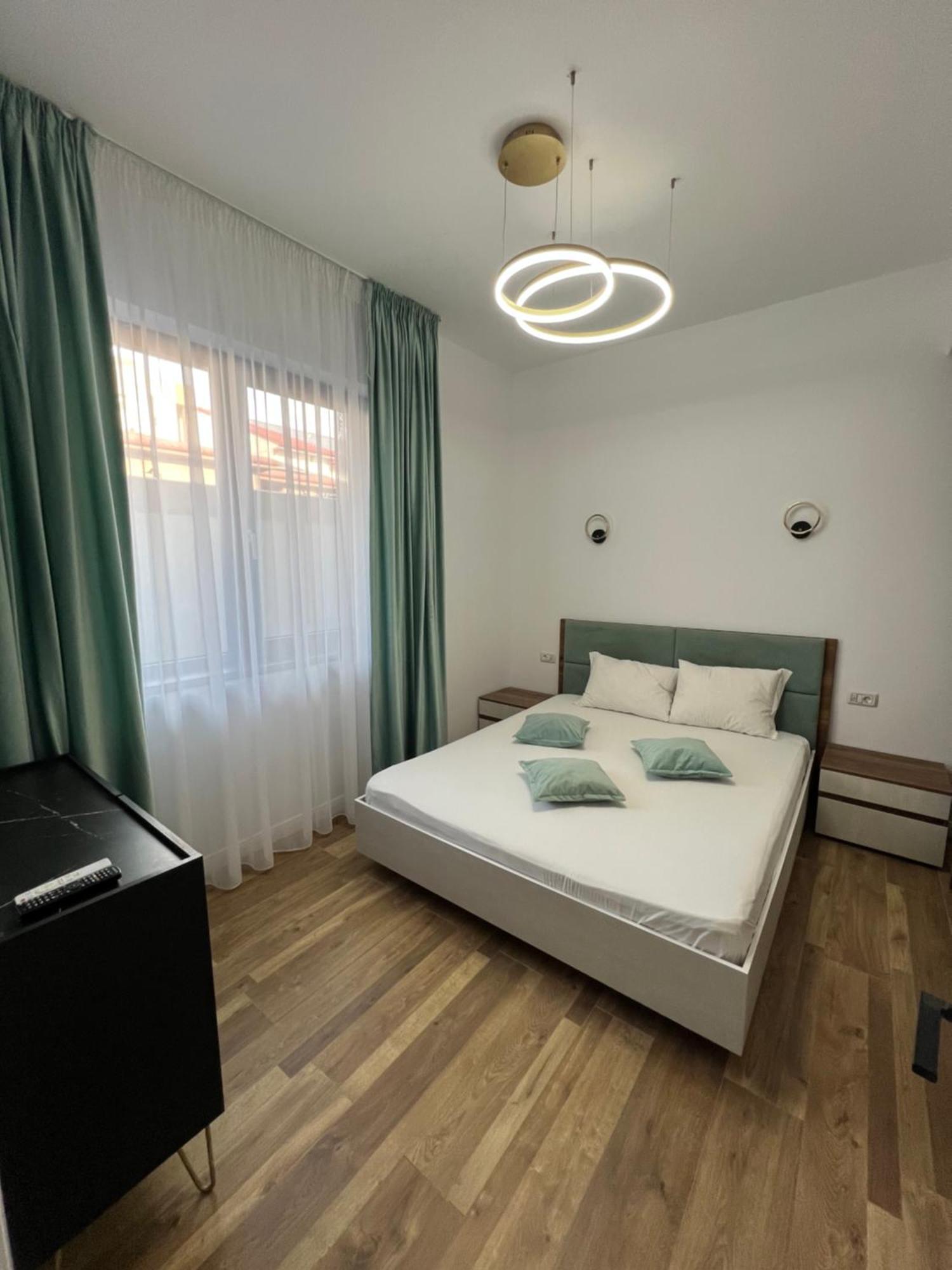 Sicant Apartments - Self Check-In Constanta Exterior photo